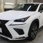 ガラスコーティング　名古屋市熱田区より　レクサス　NX　入庫です。