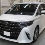 ガラスコーティング　愛知県日進市より　トヨタ　アルファード　入庫です。