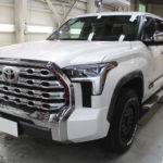 ガラスコーティング 名古屋市港区より 北米トヨタ タンドラ 入庫です。