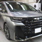 ガラスコーティング　愛知県日進市より　トヨタ　ヴェルファイア　入庫です。