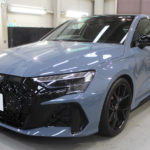 ガラスコーティング　名古屋市瑞穂区より　アウディ   RS3　入庫です。