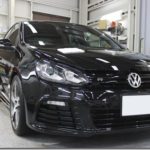 ガラスコーティング施工、ゴルフR（黒メタ）入庫。
